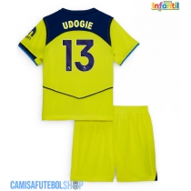 Camisa de time de futebol Tottenham Hotspur Destiny Udogie #13 Replicas 3º Equipamento Infantil 2025-26 Manga Curta (+ Calças curtas)